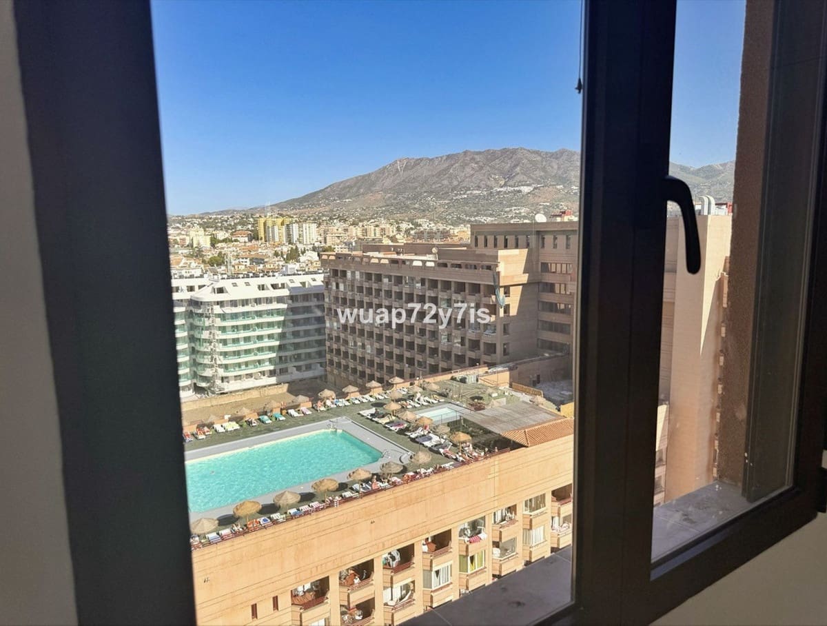2 sypialnia Apartament na sprzedaż w Fuengirola z basenem - 495 000 € (Ref: 9974179)