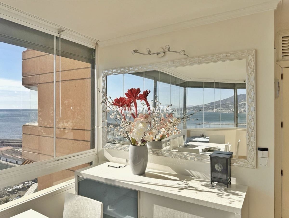 2 sypialnia Apartament na sprzedaż w Fuengirola z basenem - 495 000 € (Ref: 9974179)