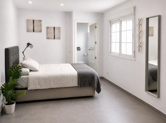 4 sypialnia Studio na sprzedaż w San Pedro de Alcantara, Marbella - 533 000 € (Ref: 9974181)