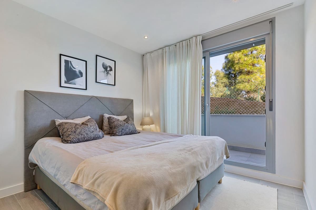 3 soverom Leilighet til salgs i Mijas Costa med svømmebasseng - € 530 000 (Ref: 9974183)