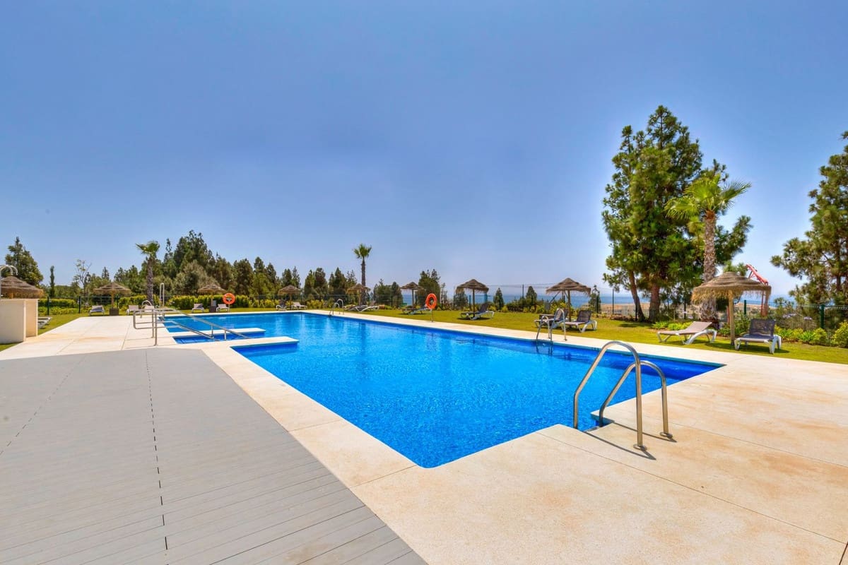 3 soverom Leilighet til salgs i Mijas Costa med svømmebasseng - € 530 000 (Ref: 9974183)