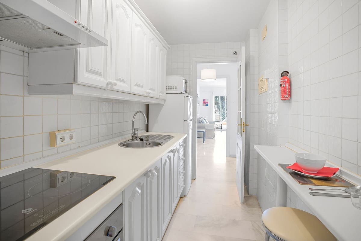2 quarto Apartamento para venda em Calahonda com piscina garagem - 535 000 € (Ref: 9974185)