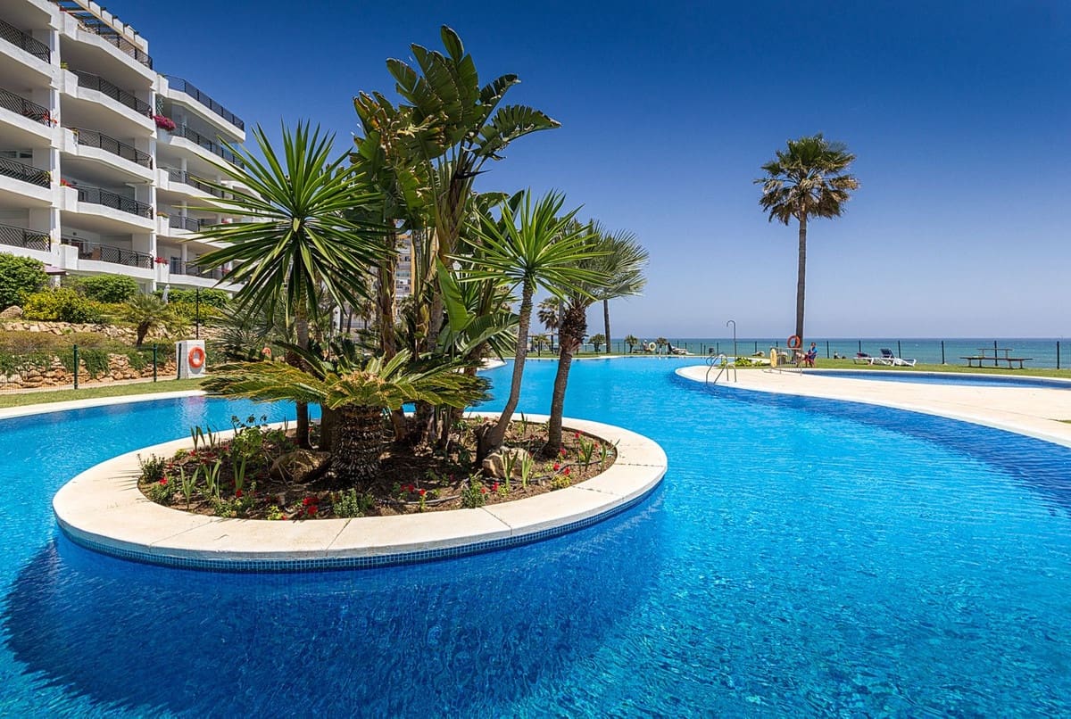 2 quarto Apartamento para venda em Calahonda com piscina garagem - 535 000 € (Ref: 9974185)