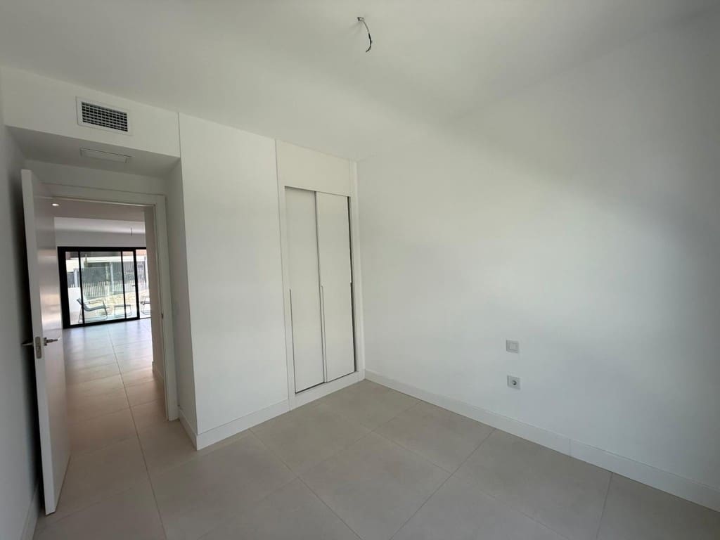 3 slaapkamer Appartement te koop in Fuengirola met zwembad - € 549.000 (Ref: 9974186)