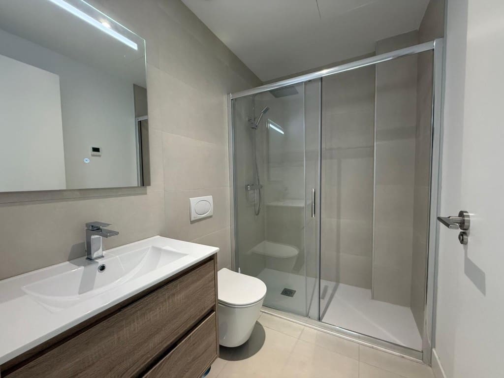 3 slaapkamer Appartement te koop in Fuengirola met zwembad - € 549.000 (Ref: 9974186)
