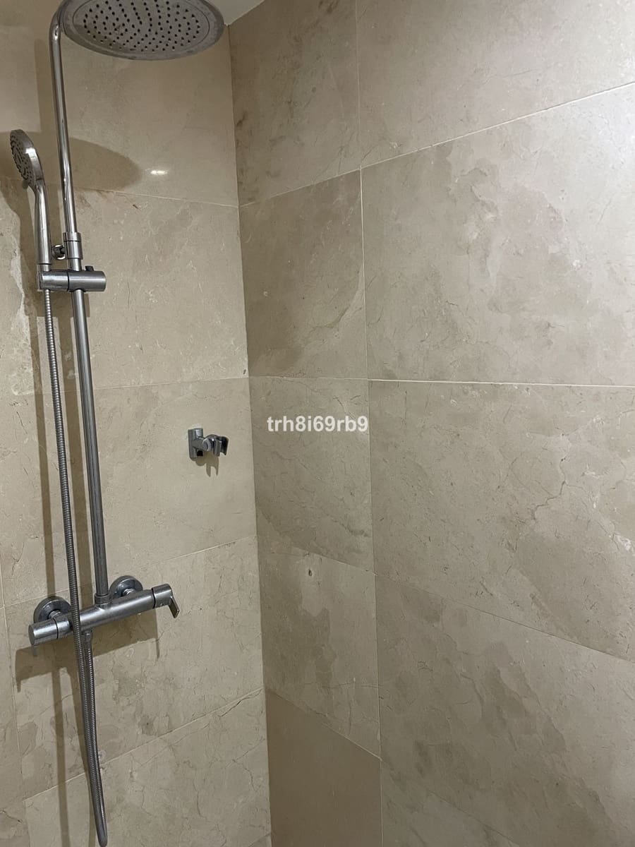3 soveværelse Semi-Rækkehus til salg i Estepona med swimmingpool - € 550.000 (Ref: 9974188)
