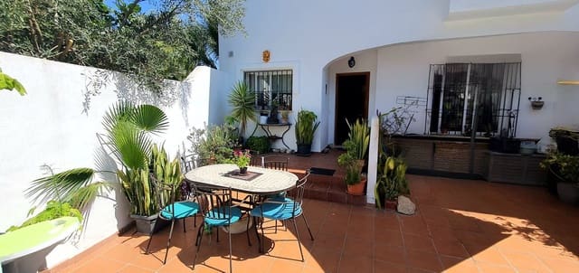 4 soverom Hus til salgs i Fuengirola med svømmebasseng - € 530 000 (Ref: 9974189)