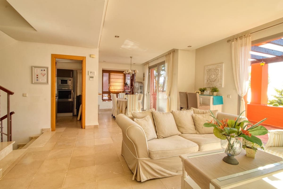 4 quarto Casa em Banda para venda em Manilva com piscina - 539 000 € (Ref: 9974190)