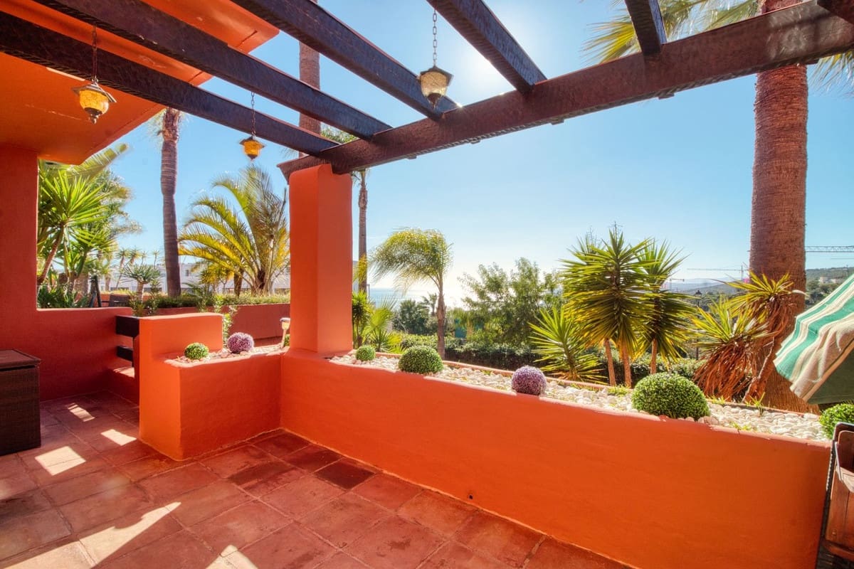 4 quarto Casa em Banda para venda em Manilva com piscina - 539 000 € (Ref: 9974190)