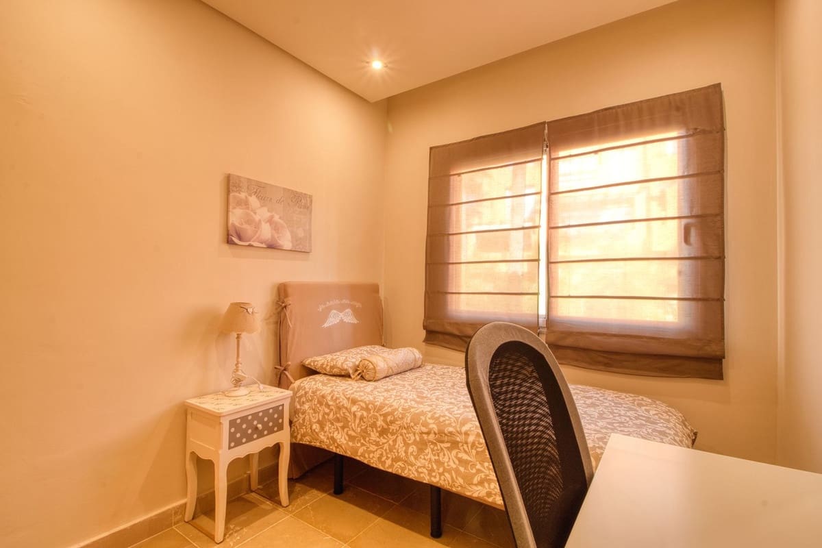 4 quarto Casa em Banda para venda em Manilva com piscina - 539 000 € (Ref: 9974190)