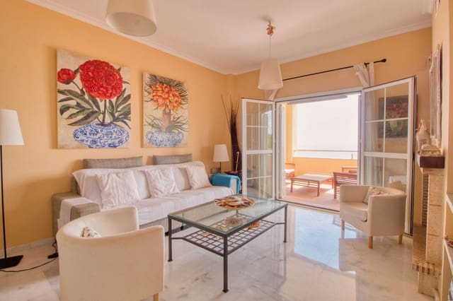 Apartamento de 3 habitaciones en Manilva en venta con piscina - 490.000 € (Ref: 9974191)
