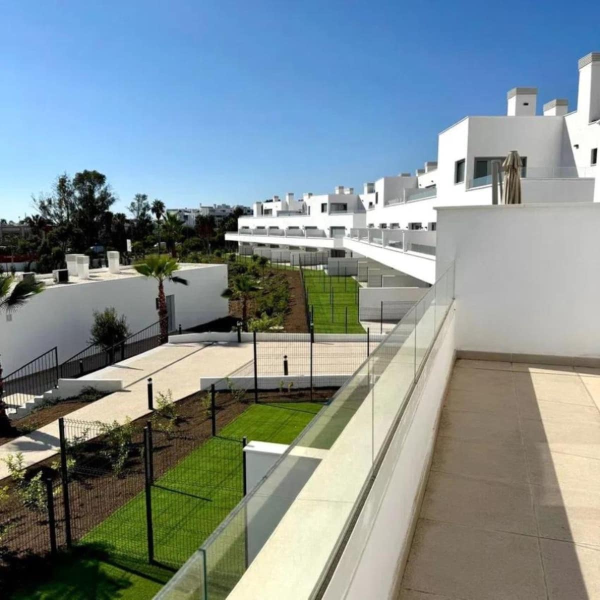 2 soveværelse Lejlighed til salg i Bel-Air med swimmingpool garage - € 525.000 (Ref: 9974192)