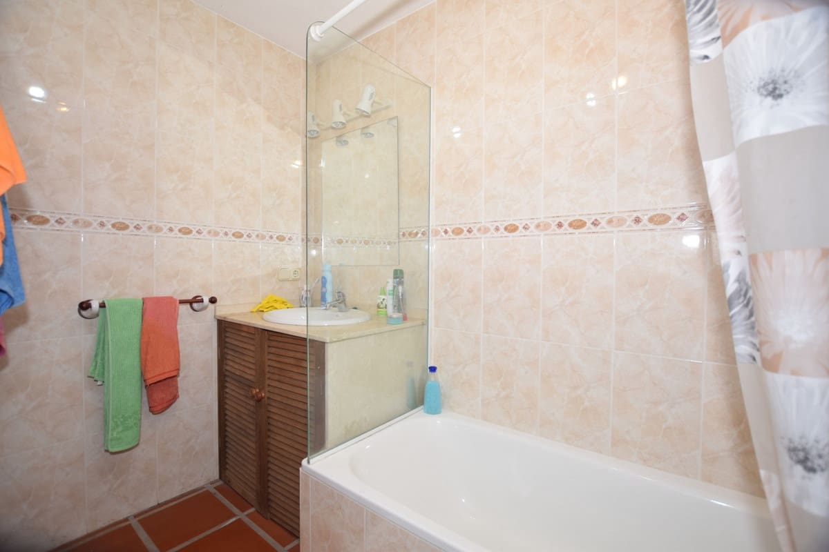 3 sovrum Hus till salu i San Pedro de Alcantara - 500 000 € (Ref: 9974197)