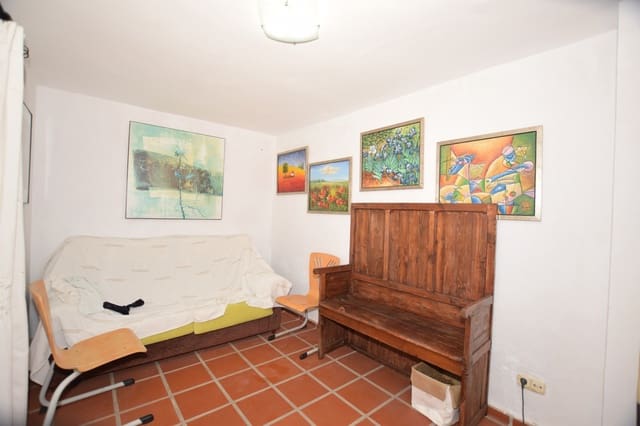 3 soverom Hus til salgs i San Pedro de Alcantara, Marbella - € 500 000 (Ref: 9974197)