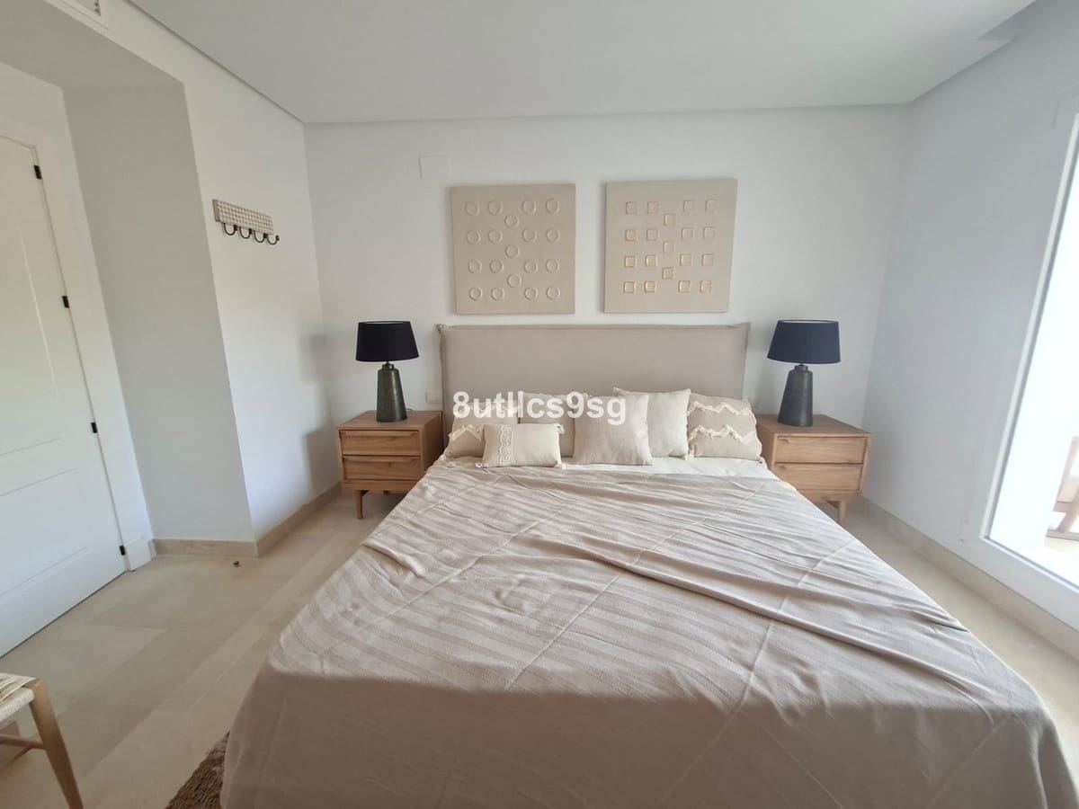2 makuuhuone Huoneisto myytävänä paikassa Aloha Golf mukana uima-altaan - 575 000 € (Ref: 9974198)