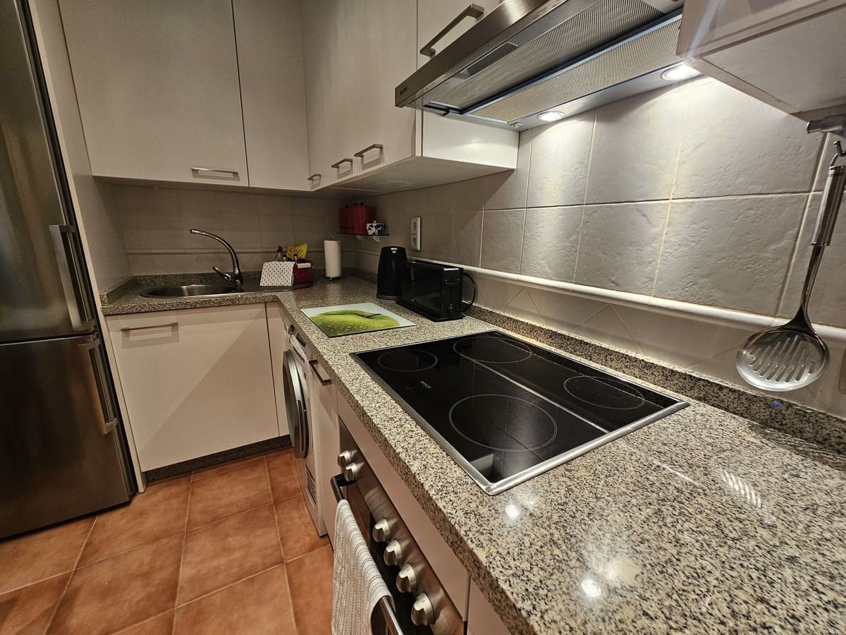 Apartamento de 2 habitaciones en La Cala de Mijas en venta con piscina - 499.000 € (Ref: 9974200)
