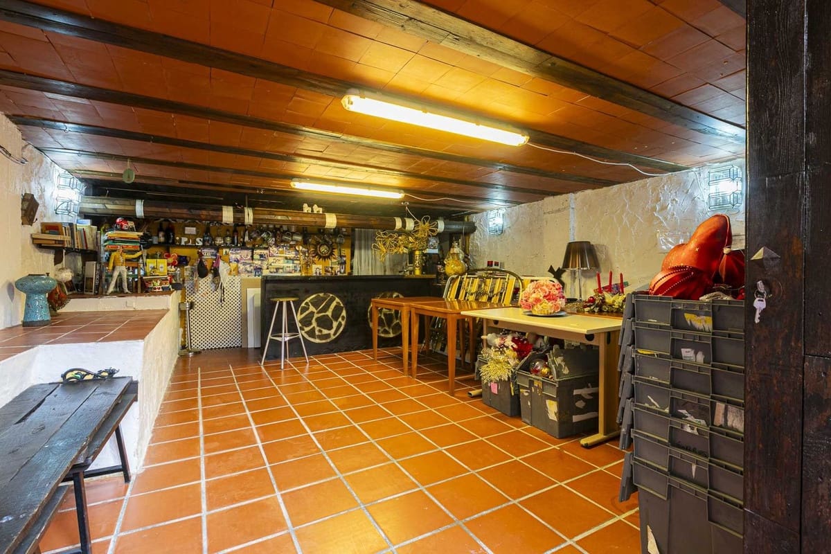 4 bedroom Townhouse for sale in Marbella with pool - € 550,000 (Ref: 9974202)