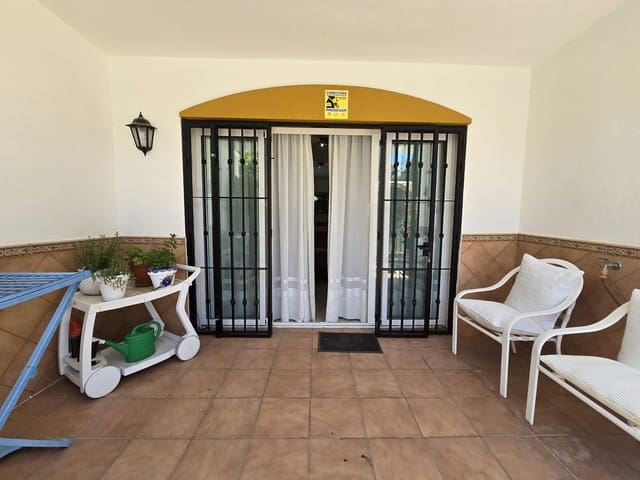 Apartamento de 2 habitaciones en Marbella en venta con piscina - 560.000 € (Ref: 9974206)