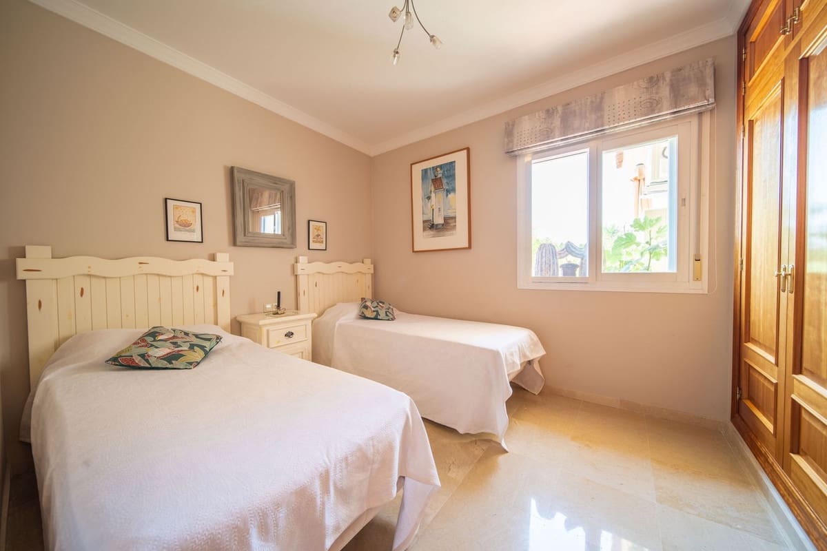 3 Zimmer Apartment zu verkaufen in La Cala Hills mit Pool Garage - 545.000 € (Ref: 9974207)