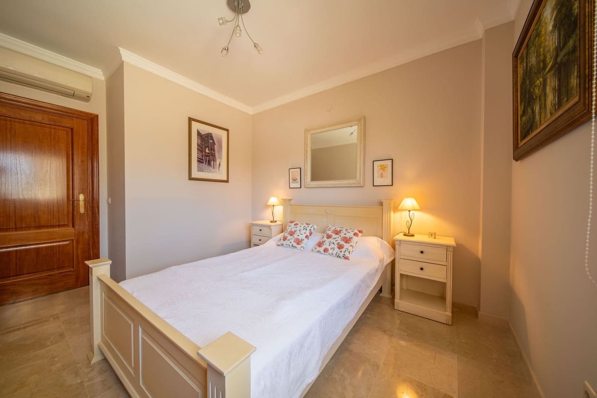 3 Zimmer Apartment zu verkaufen in La Cala Hills mit Pool Garage - 545.000 € (Ref: 9974207)