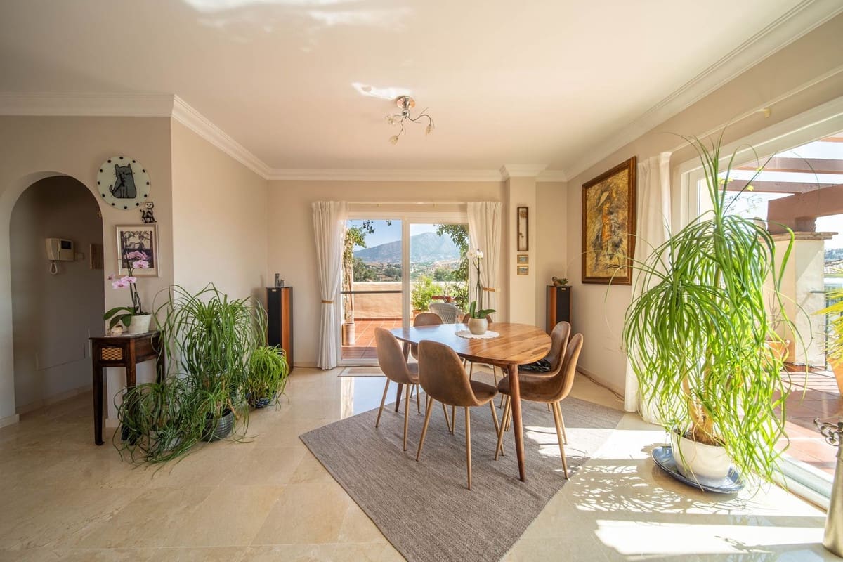 3 Zimmer Apartment zu verkaufen in La Cala Hills mit Pool Garage - 545.000 € (Ref: 9974207)