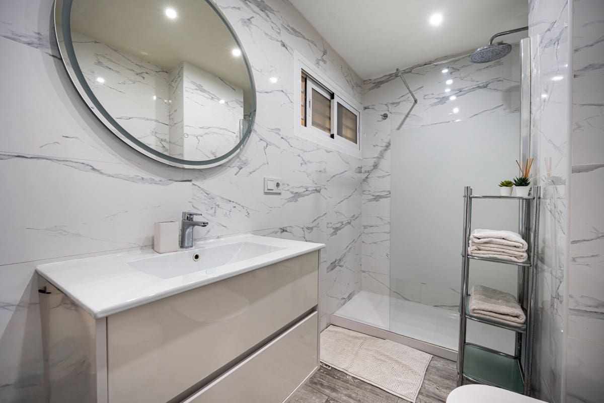 1 makuuhuone Huoneisto myytävänä paikassa Marbella mukana uima-altaan - 445 000 € (Ref: 9974209)