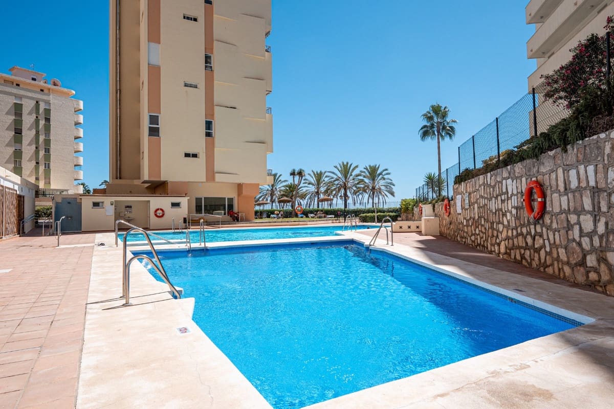 1 makuuhuone Huoneisto myytävänä paikassa Marbella mukana uima-altaan - 445 000 € (Ref: 9974209)