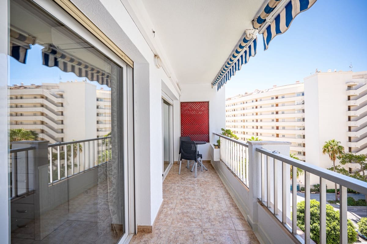 1 makuuhuone Huoneisto myytävänä paikassa Marbella mukana uima-altaan - 445 000 € (Ref: 9974209)