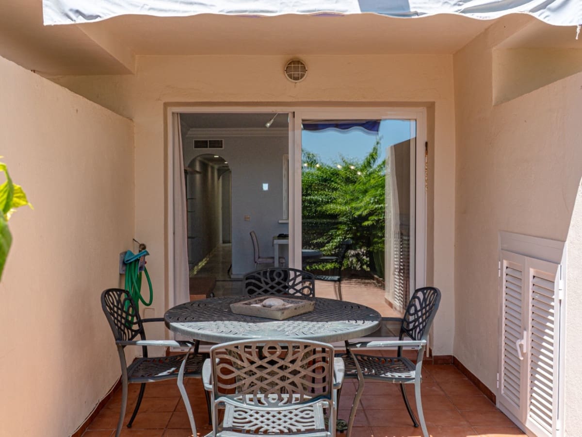 1 chambre Appartement à vendre à Marbella avec piscine - 420 000 € (Ref: 9974210)