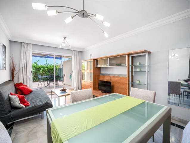 1 chambre Appartement à vendre à Marbella avec piscine - 420 000 € (Ref: 9974210)