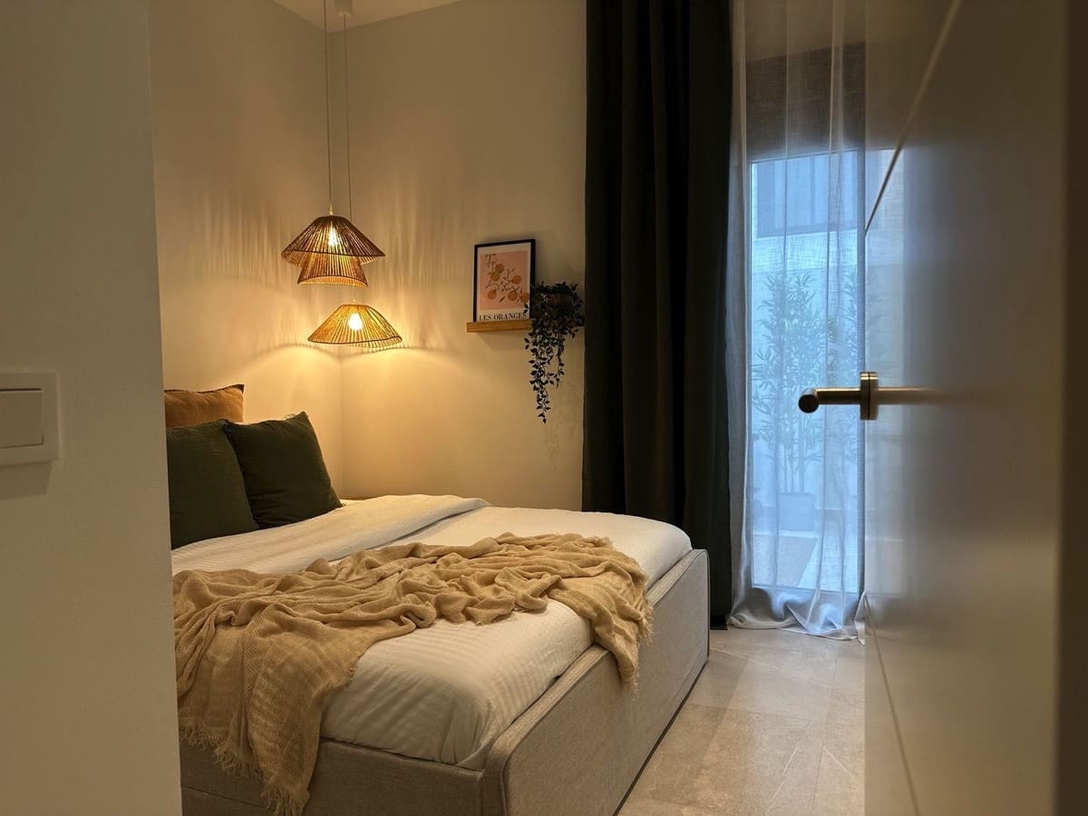 2 soverom Leilighet til salgs i Estepona med svømmebasseng - € 575 000 (Ref: 9974211)