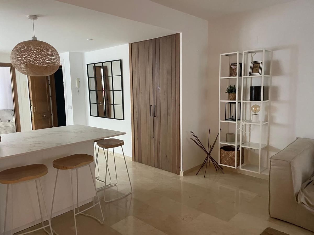 3 soverom Leilighet til salgs i San Pedro de Alcantara med svømmebasseng garasje - € 575 000 (Ref: 9974213)