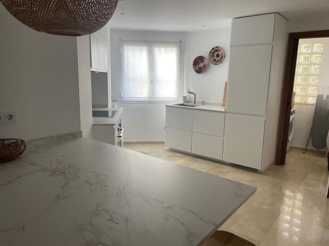 3 soverom Leilighet til salgs i San Pedro de Alcantara, Marbella med svømmebasseng garasje - € 575 000 (Ref: 9974213)