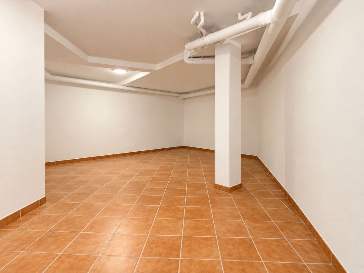 3 bedroom Townhouse for sale in El Paraiso with pool - € 495,000 (Ref: 9974214)