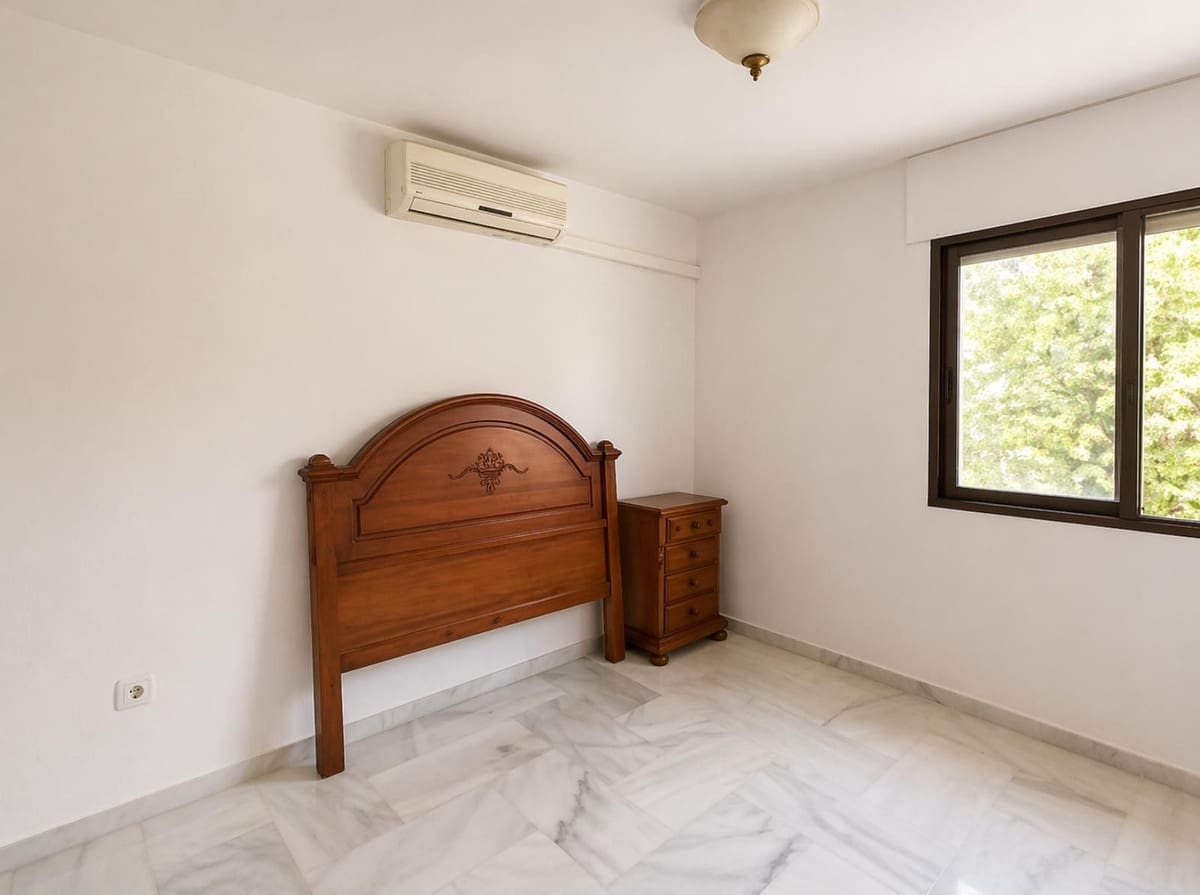 4 soveværelse Lejlighed til salg i Torremolinos med swimmingpool garage - € 560.000 (Ref: 9974218)