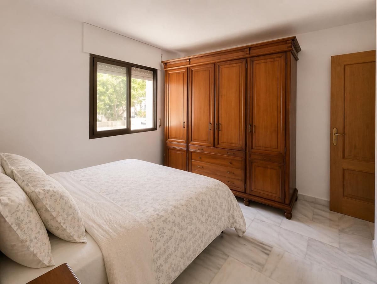 4 soveværelse Lejlighed til salg i Torremolinos med swimmingpool garage - € 560.000 (Ref: 9974218)