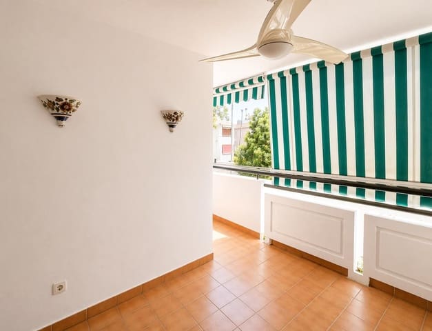 4 soveværelse Lejlighed til salg i Torremolinos med swimmingpool garage - € 560.000 (Ref: 9974218)