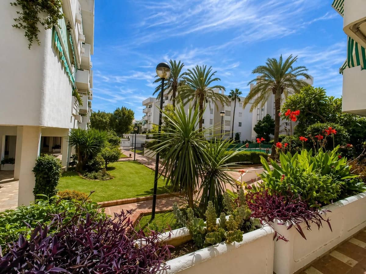 4 soveværelse Lejlighed til salg i Torremolinos med swimmingpool garage - € 560.000 (Ref: 9974218)
