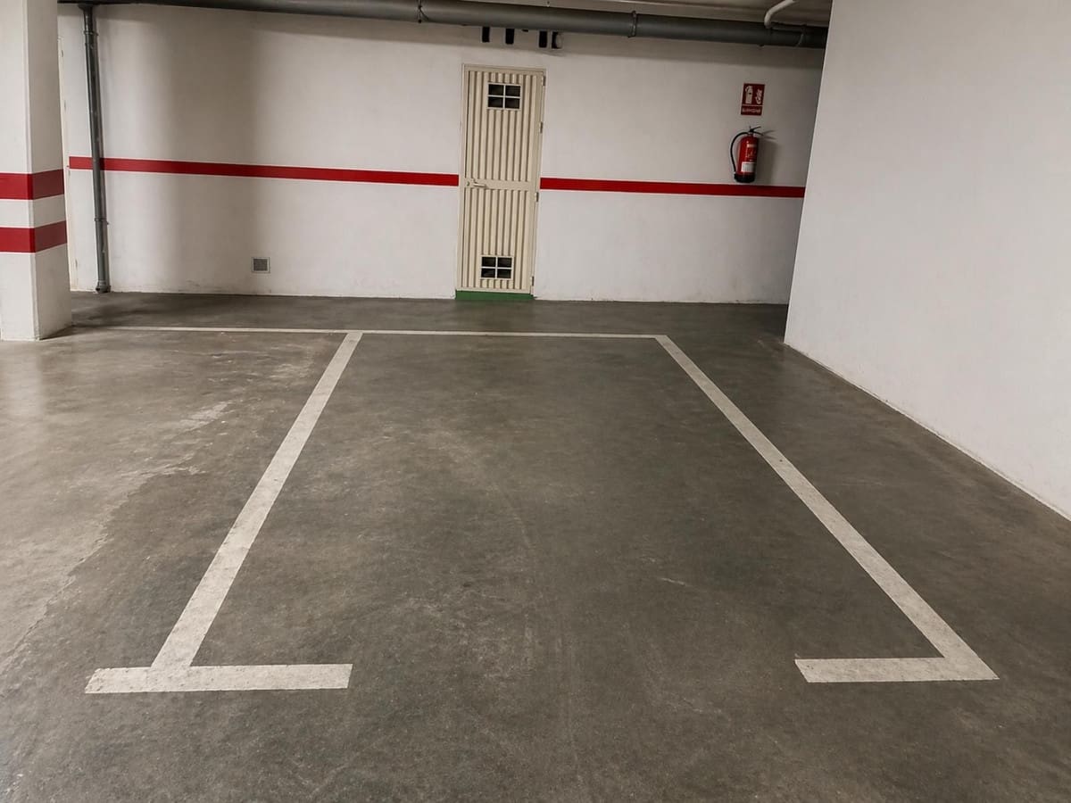 4 soveværelse Lejlighed til salg i Torremolinos med swimmingpool garage - € 560.000 (Ref: 9974218)