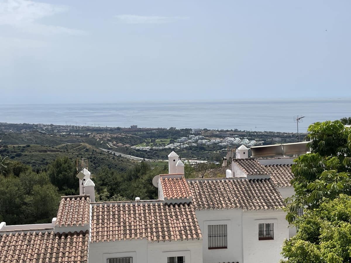 4 soverom Hus til salgs i Los Monteros med svømmebasseng - € 550 000 (Ref: 9974221)