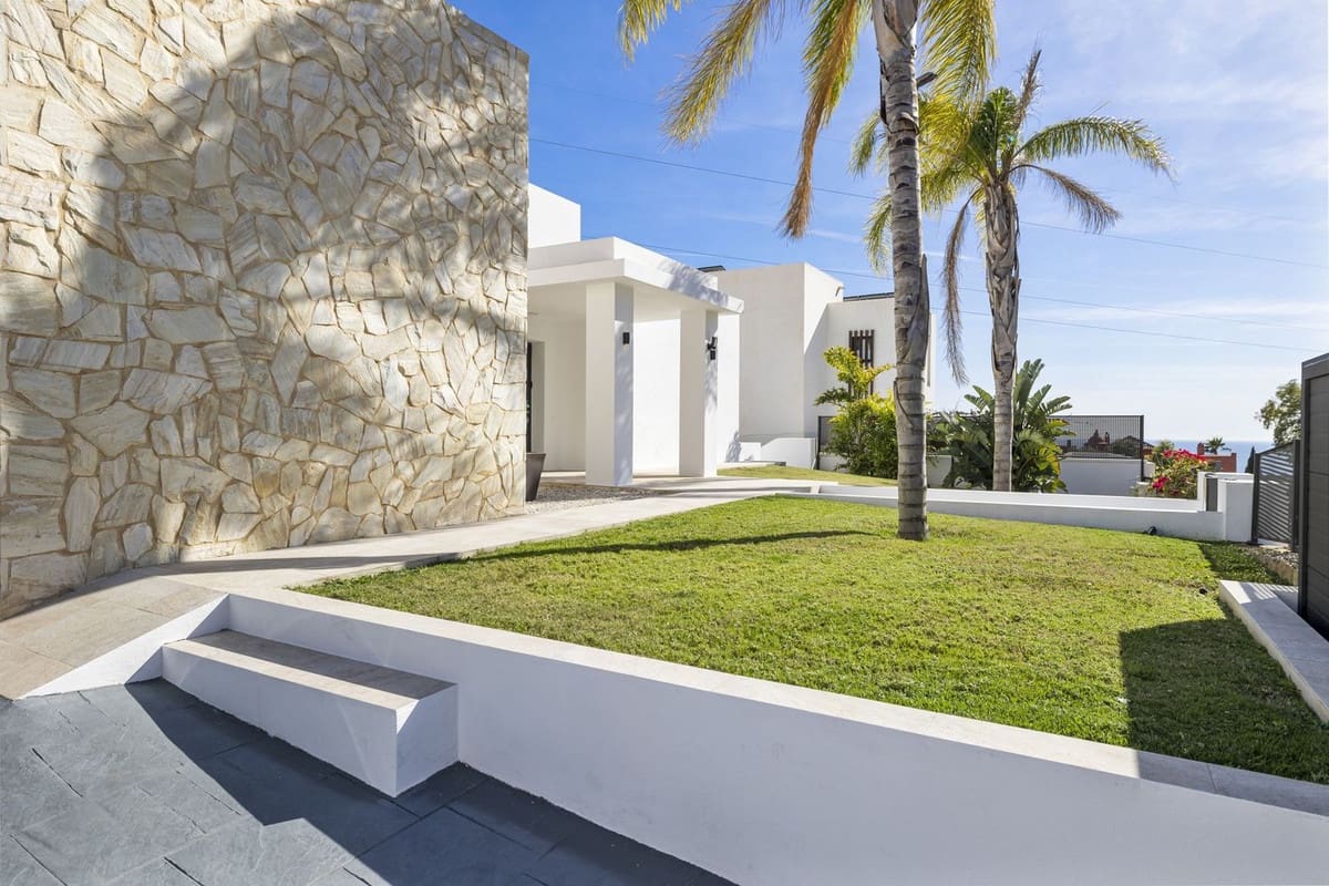 6 Zimmer Villa zu verkaufen in Torremuelle mit Pool - 1.900.000 € (Ref: 9974392)