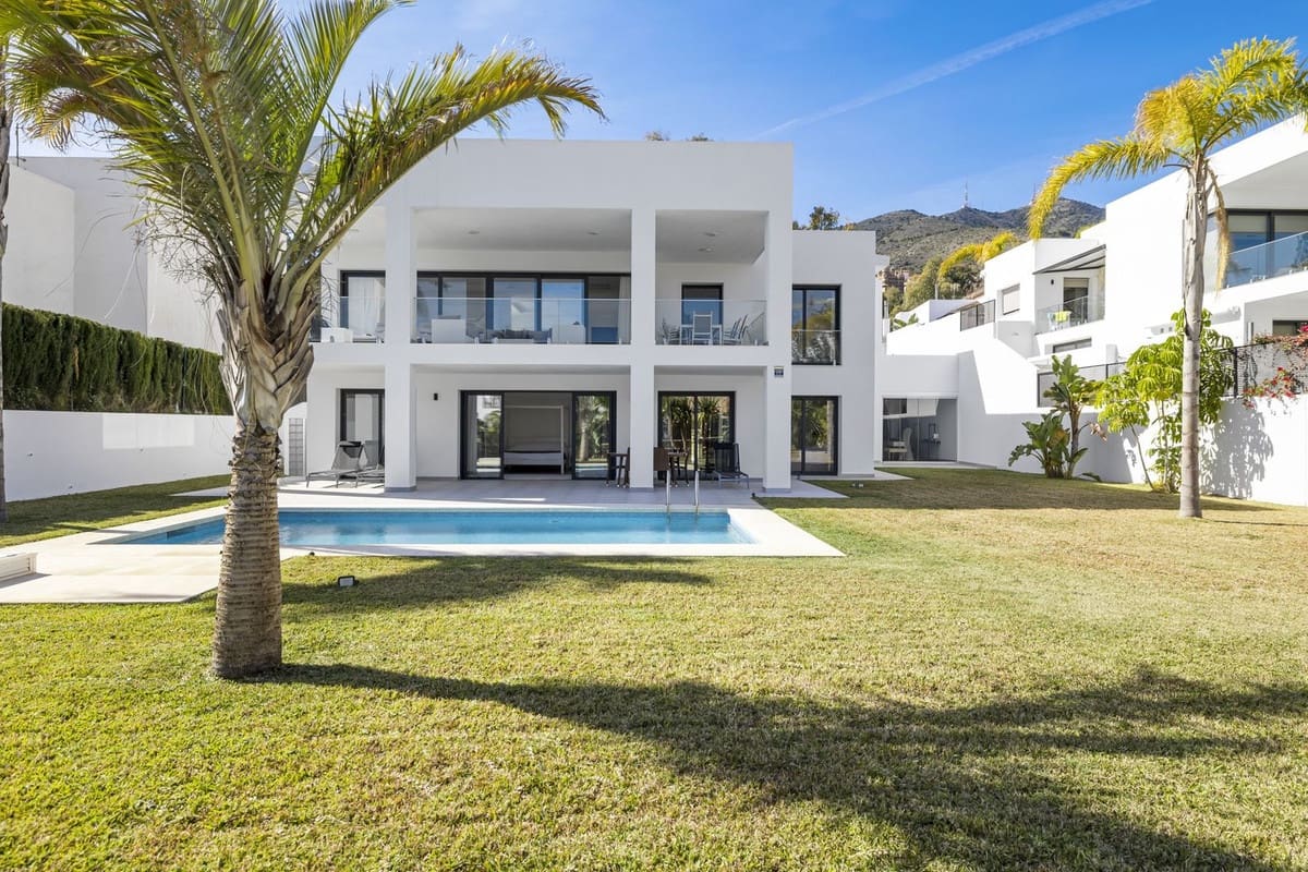6 Zimmer Villa zu verkaufen in Torremuelle mit Pool - 1.900.000 € (Ref: 9974392)