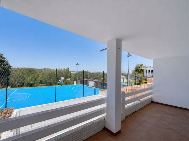 3 soveværelse Byhus til salg i Casares med swimmingpool - € 395.000 (Ref: 9974393)