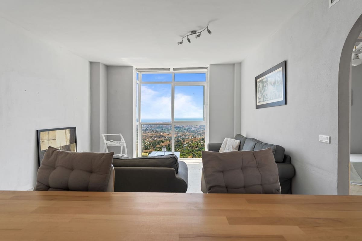 Apartamento de 2 habitaciones en Mijas en venta - 255.000 € (Ref: 9974394)