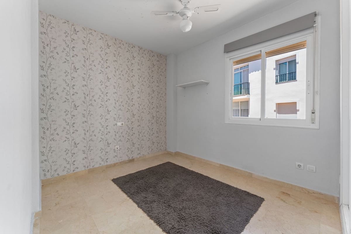 Apartamento de 2 habitaciones en Mijas en venta - 255.000 € (Ref: 9974394)