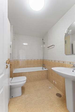 Apartamento de 2 habitaciones en Mijas en venta - 255.000 € (Ref: 9974394)