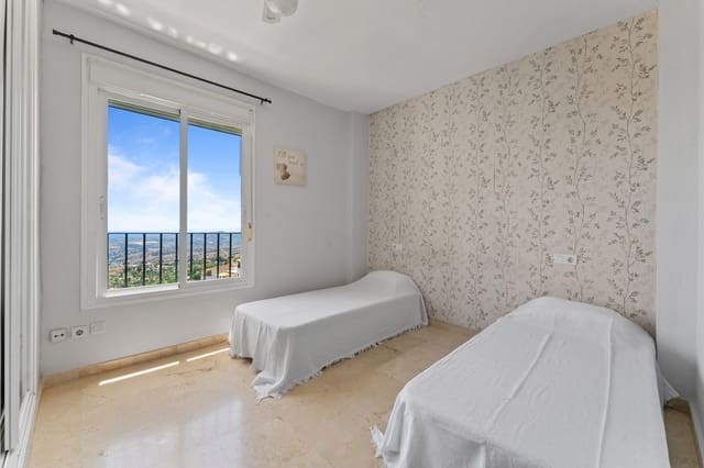 Apartamento de 2 habitaciones en Mijas en venta - 255.000 € (Ref: 9974394)