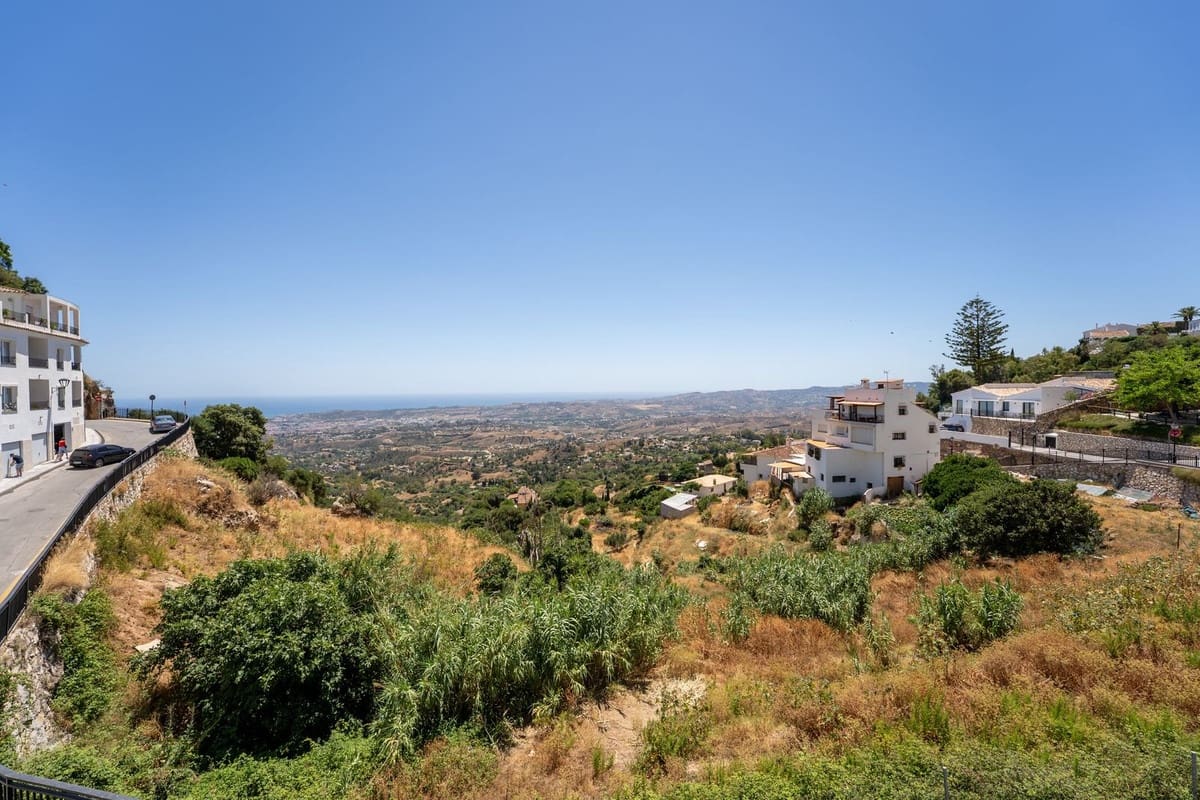Apartamento de 2 habitaciones en Mijas en venta - 255.000 € (Ref: 9974394)
