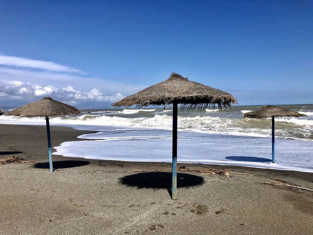 3 soverom Leilighet til salgs i La Duquesa / Puerto de la Duquesa med svømmebasseng - € 285 000 (Ref: 9974396)