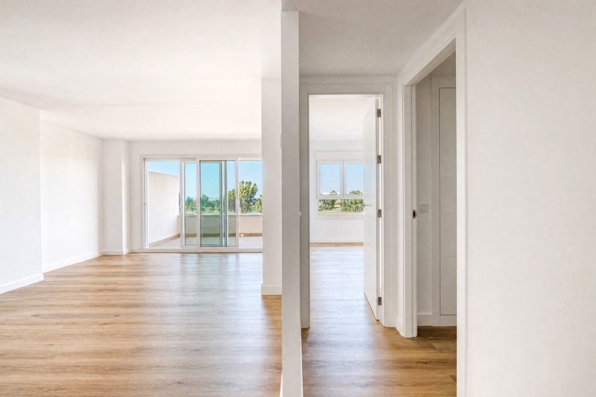 3 soveværelse Lejlighed til salg i Nueva Andalucia med swimmingpool - € 675.000 (Ref: 9974401)